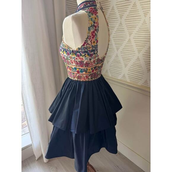 Sherri Hill Size 2 Embroidered Sequin Halter Formal Evening Prom Dress - Picture 5 of 10